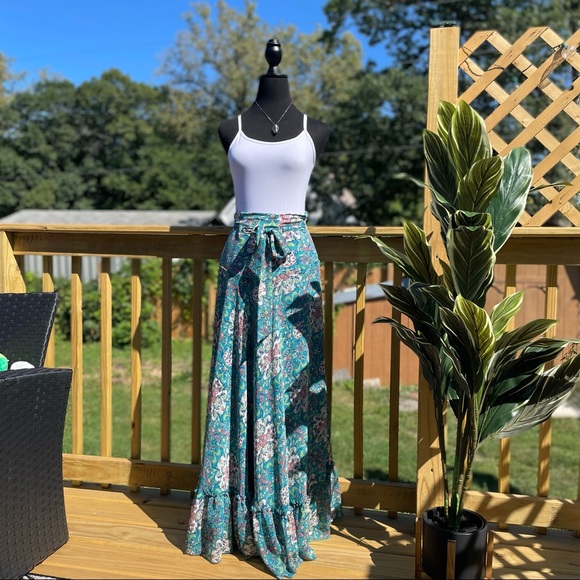 Boho SKIRT by  BISOU BISOU wrap around belt sz M Like New - Picture 5 of 14